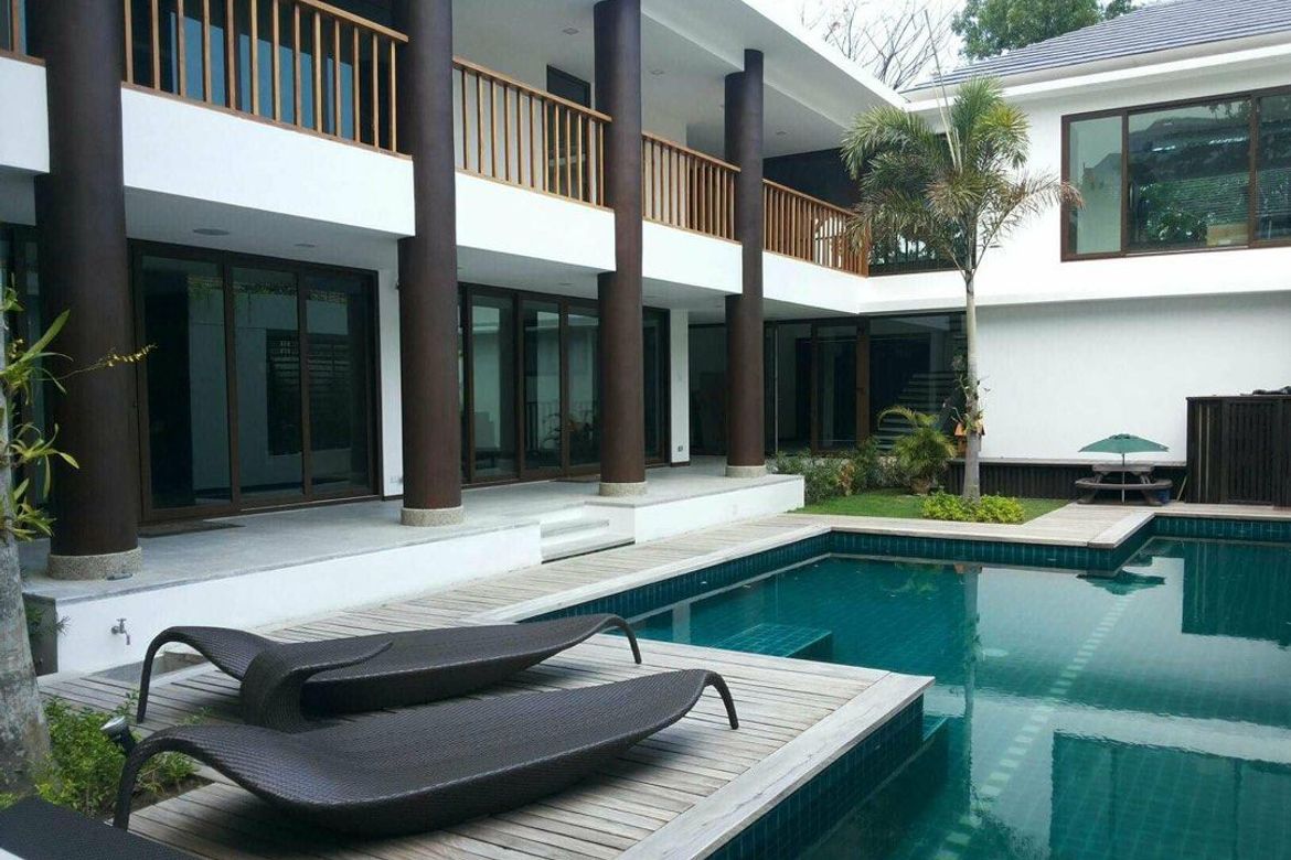 5 Bedroom House for Rent in San Nicolas, Pasig, Metro Manila photo 4