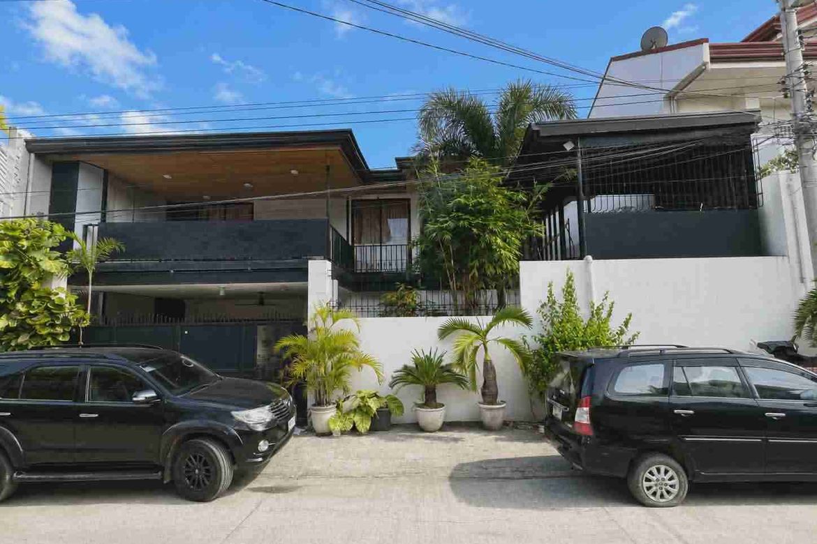 5 Bedroom House for Rent in Tipolo, Mandaue, Cebu