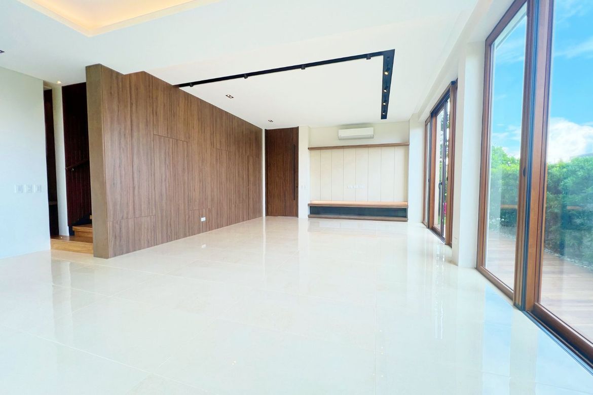5 Bedroom House for Sale in Almanza Dos, Las Piñas, Metro Manila – photo 5