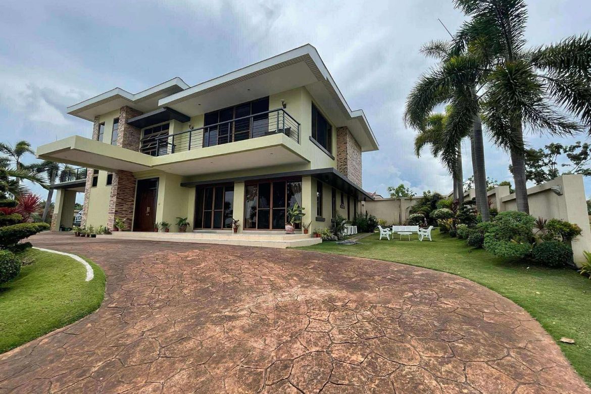 5 Bedroom House for Sale in Amara, Jubay, Liloan, Cebu