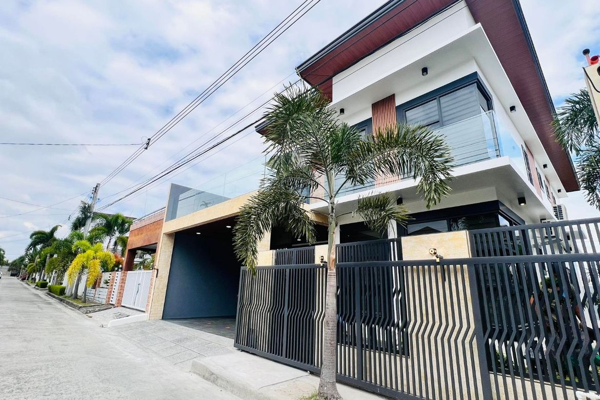 5 Bedroom House for Sale in Amsic, Angeles, Pampanga – photo 2