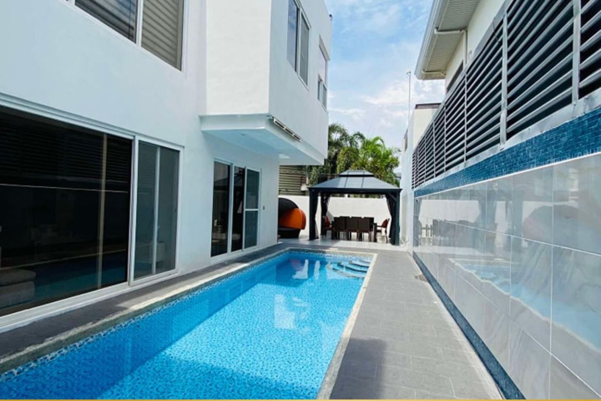 5 Bedroom House for Sale in Amsic, Angeles, Pampanga – photo 2