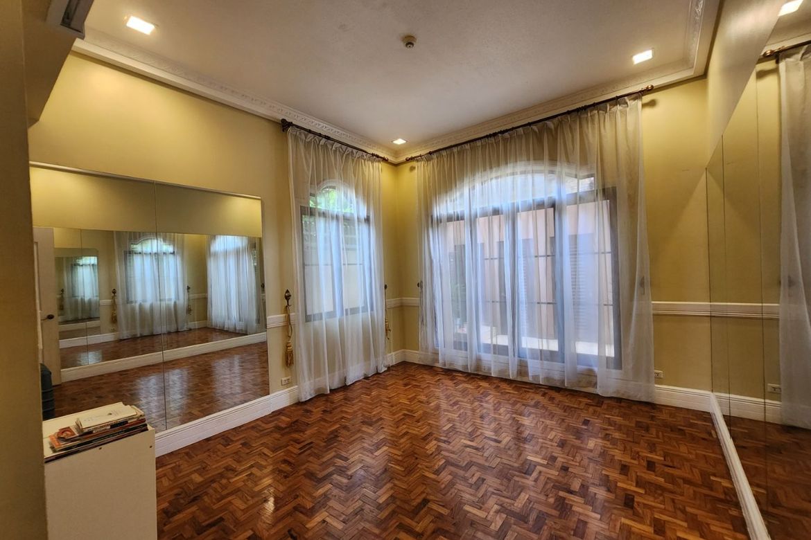 5 Bedroom House for Sale in Anabu I-B, Imus, Cavite – photo 2