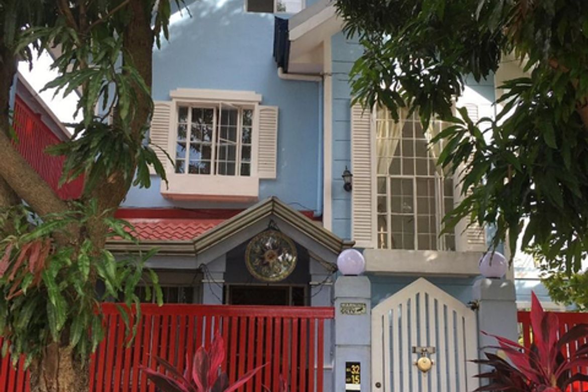 5 Bedroom House for Sale in Anabu I-B, Imus, Cavite