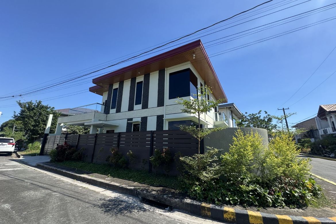 5 Bedroom House for Sale in Anabu II-D, Imus, Cavite – photo 2