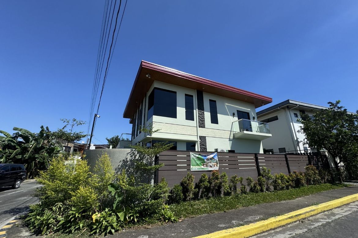 5 Bedroom House for Sale in Anabu II-D, Imus, Cavite – photo 3