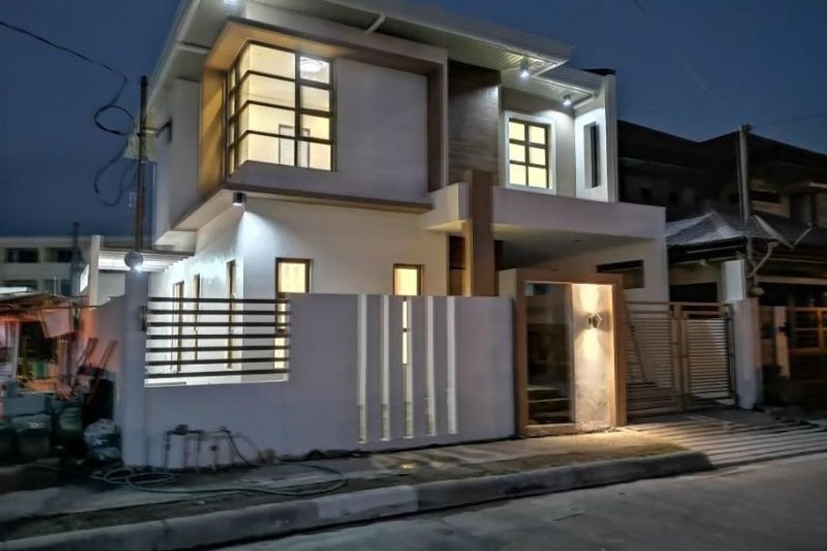 5 Bedroom House for Sale in Angeles, Pampanga