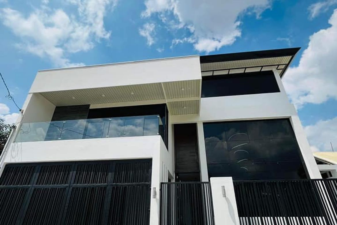 5 Bedroom House for Sale in Angeles, Pampanga – photo 3