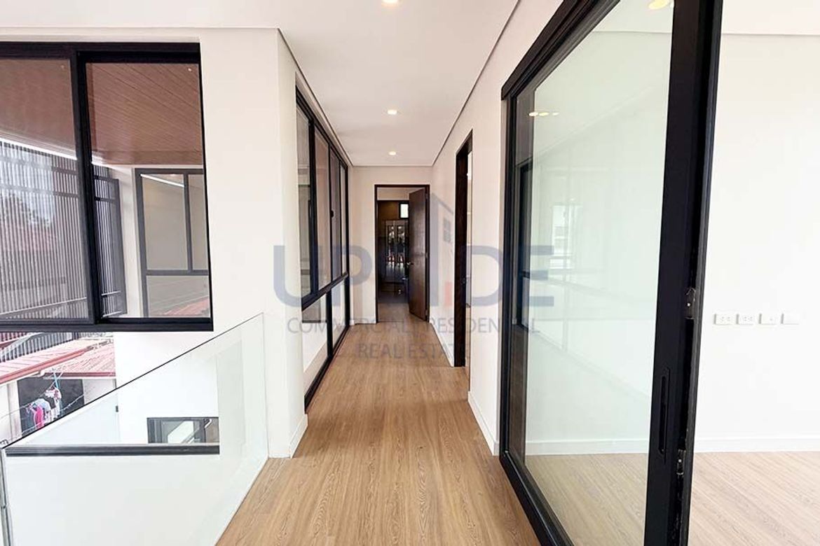 5 Bedroom House for Sale in Ayala Alabang Village, New Alabang Village, Muntinlupa, Metro Manila – photo 5