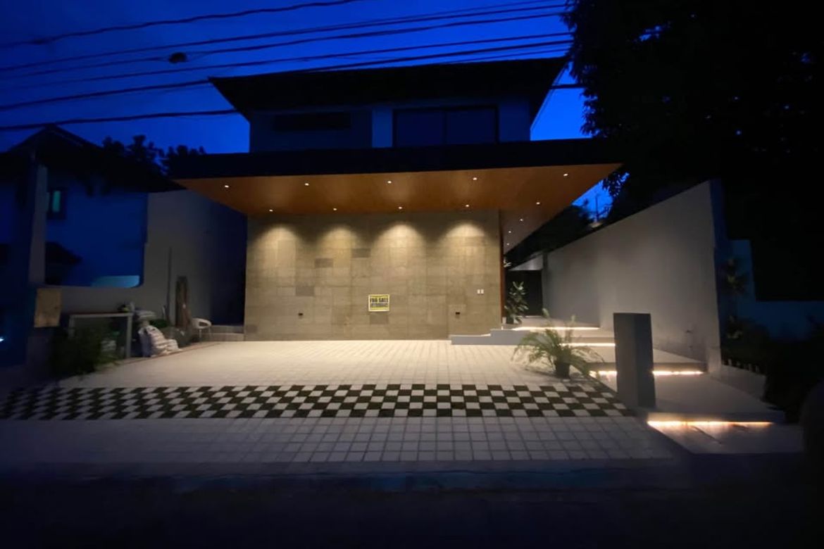 5 Bedroom House for Sale in Ayala Alabang Village, New Alabang Village, Muntinlupa, Metro Manila