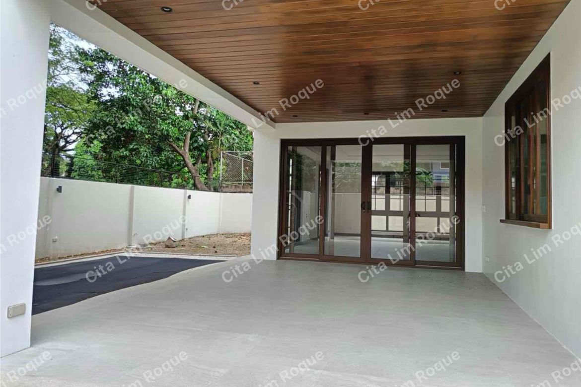 5 Bedroom House for Sale in Ayala Alabang Village, New Alabang Village, Muntinlupa, Metro Manila – photo 2