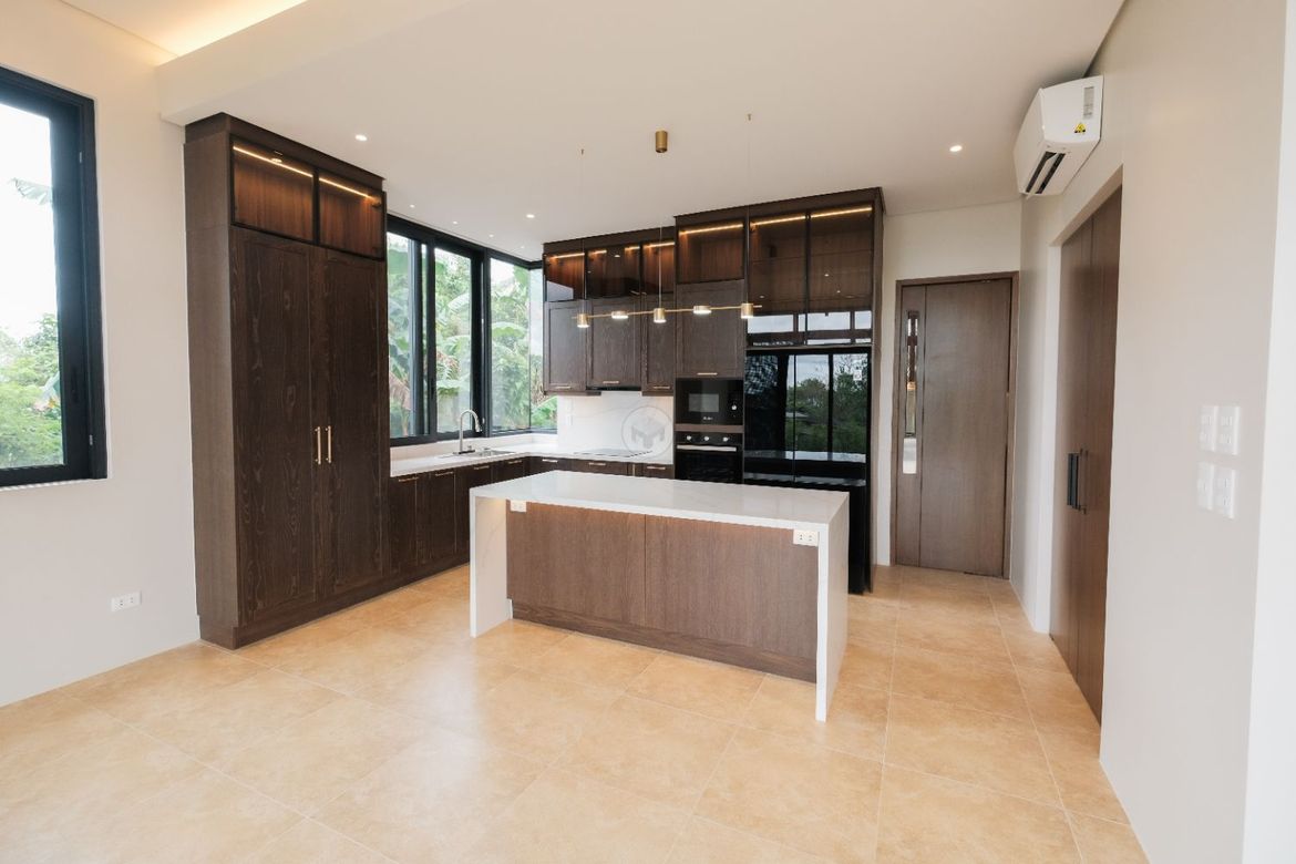 5 Bedroom House for Sale in Ayala Westgrove Heights, Inchican, Silang, Cavite – photo 6