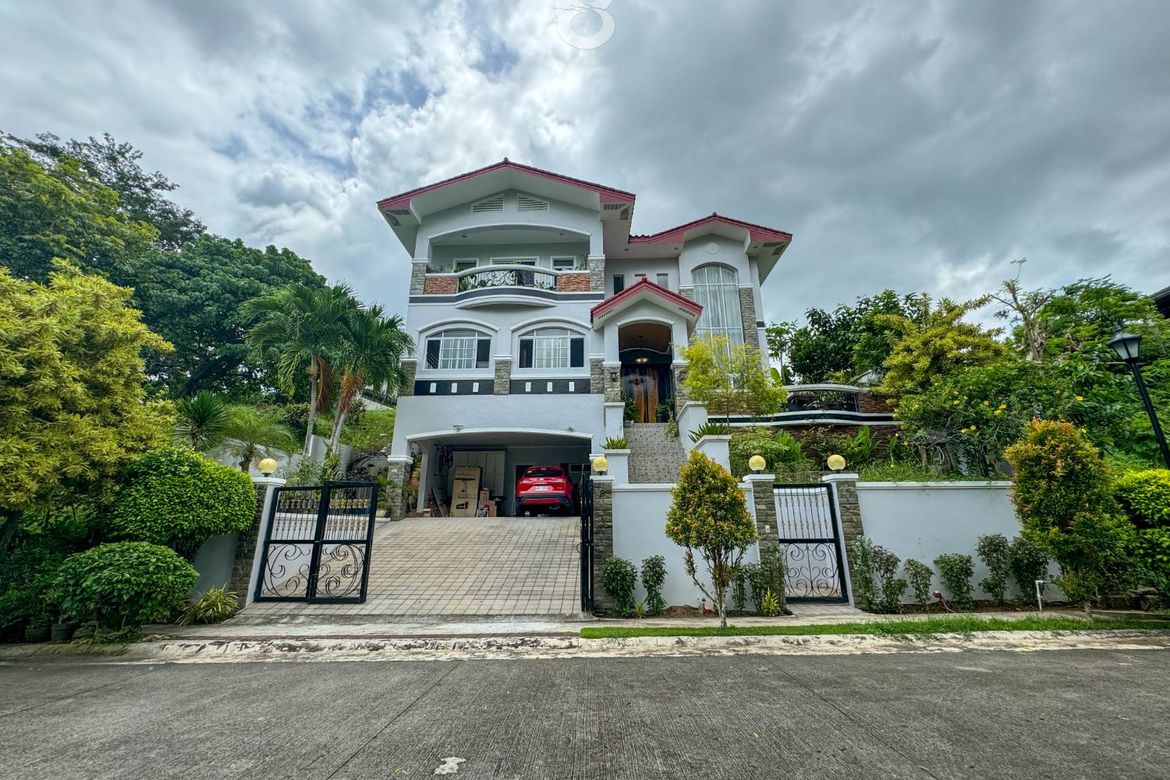 5 Bedroom House for Sale in Ayala Westgrove Heights, Inchican, Silang, Cavite