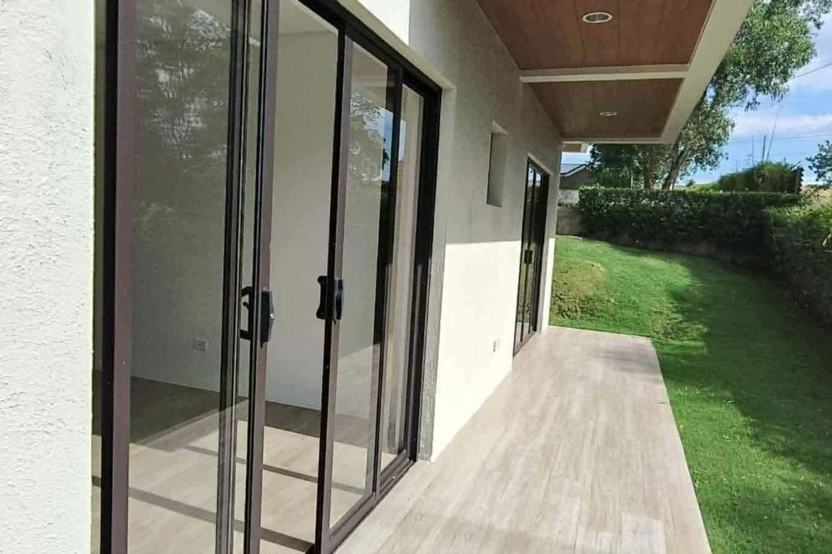 5 Bedroom House for Sale in Bagong Nayon, Antipolo, Rizal – photo 4
