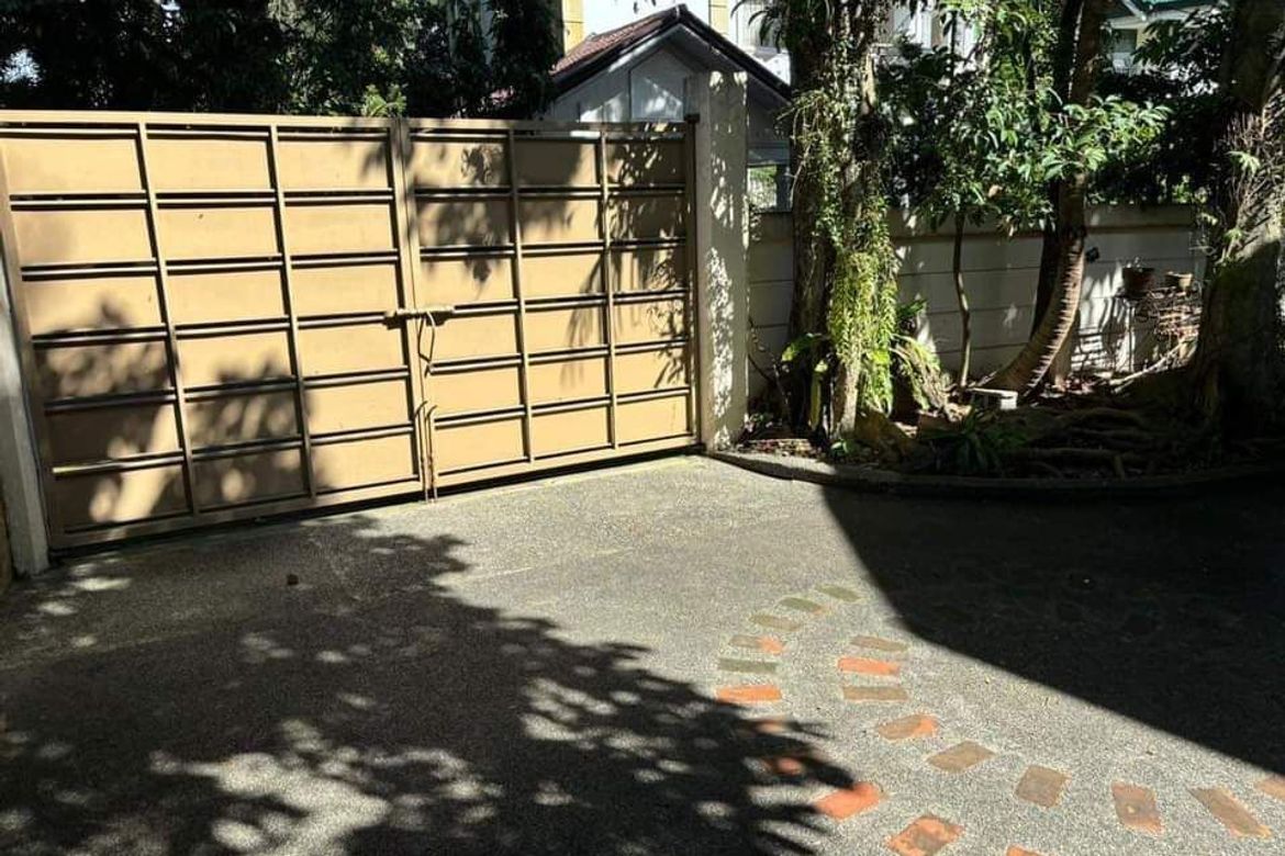 5 Bedroom House for Sale in Bagong Silangan, Quezon City, Metro Manila – photo 3