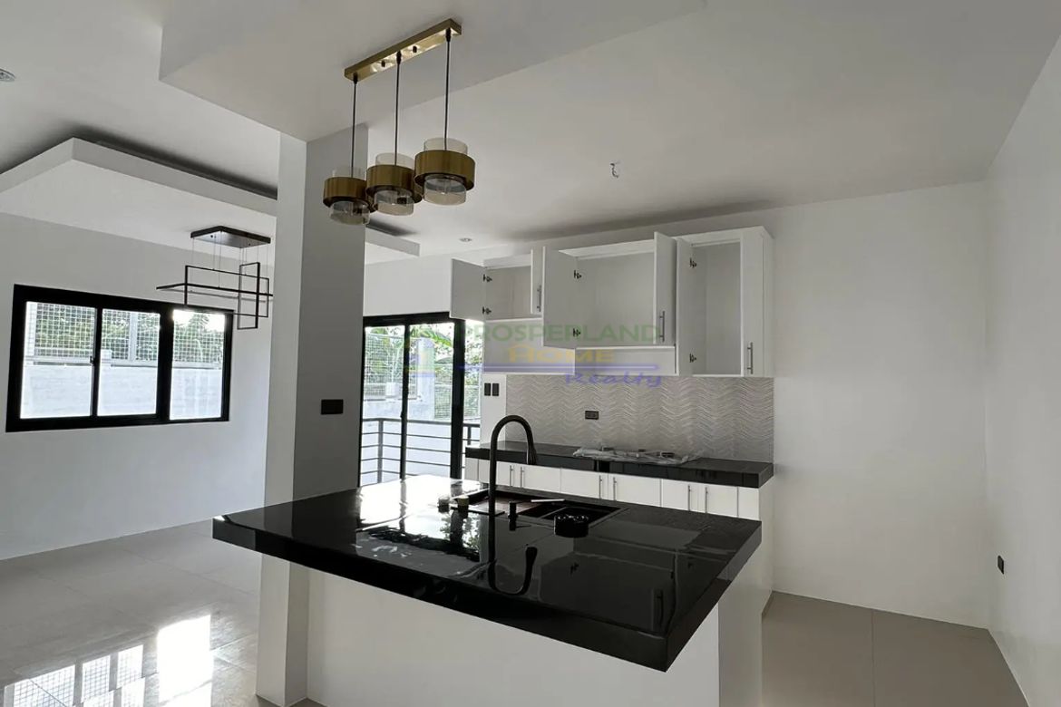 5 Bedroom House for Sale in Bagtas, Tanza, Cavite – photo 4
