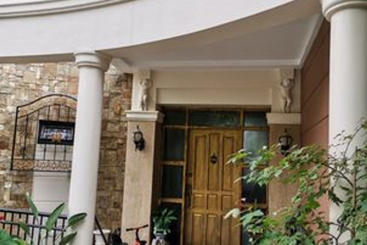 5 Bedroom House for Sale in Bakakeng Central, Baguio, Benguet – photo 4