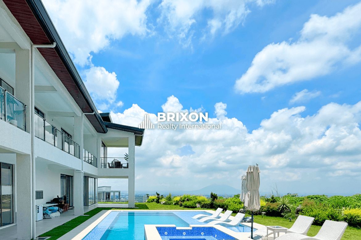 5 Bedroom House for Sale in Balibago, Angeles, Pampanga
