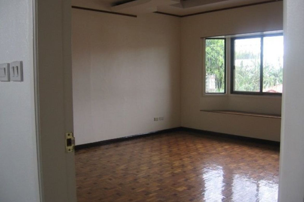 5 Bedroom House for Sale in Banilad, Cebu City, Cebu – photo 3
