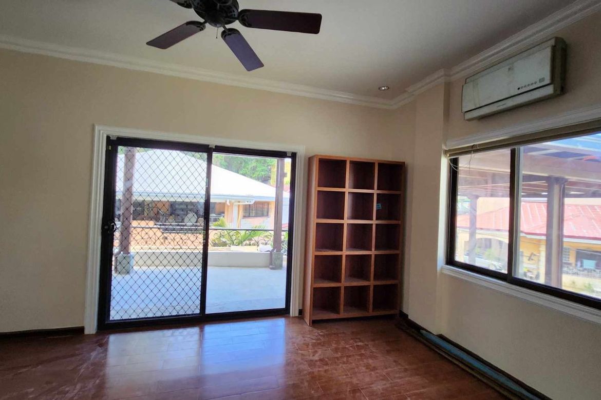 5 Bedroom House for Sale in Banilad, Cebu City, Cebu – photo 7