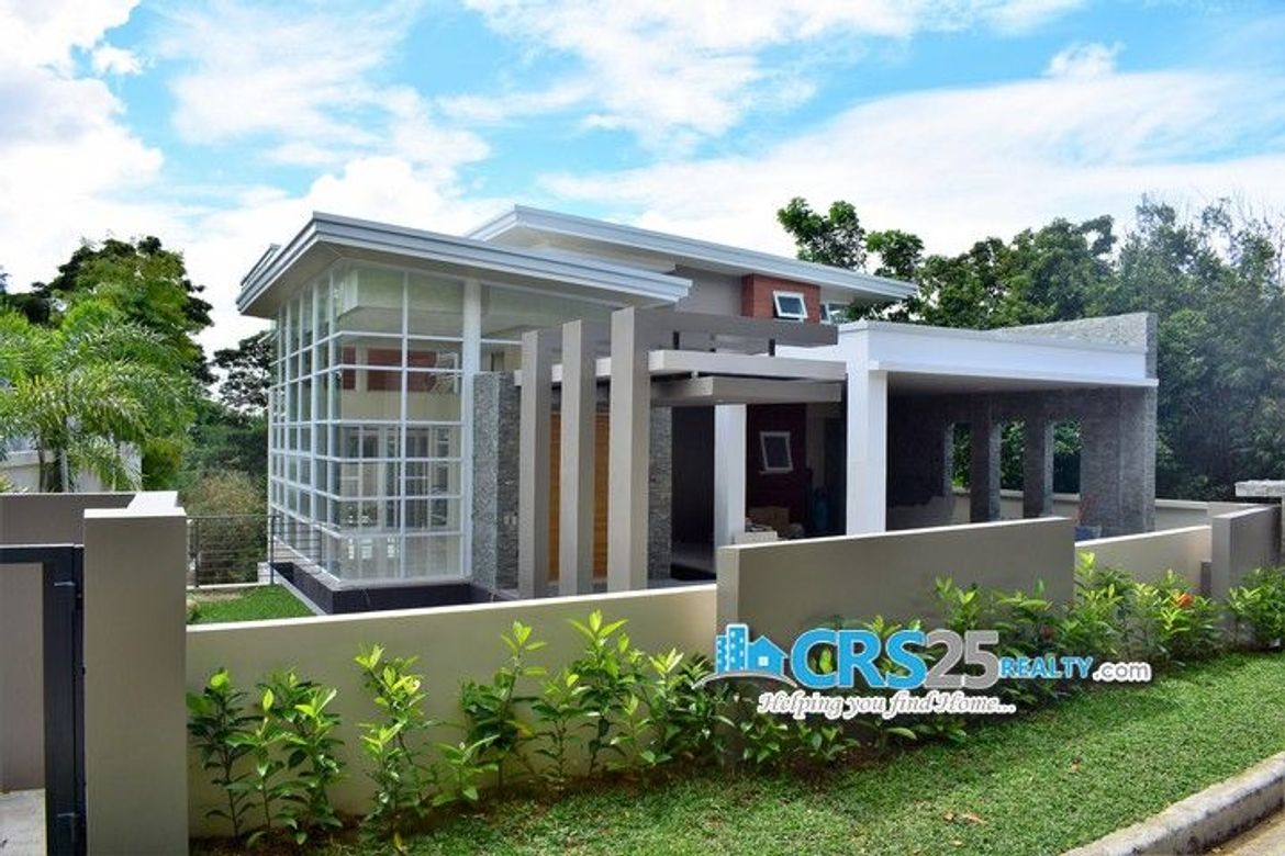 5 Bedroom House for Sale in Banilad, Cebu City, Cebu