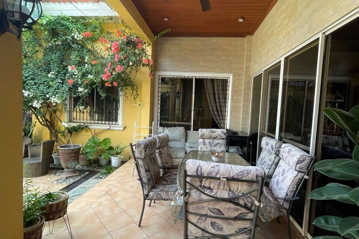 5 Bedroom House for Sale in Banilad, Cebu City, Cebu – photo 3