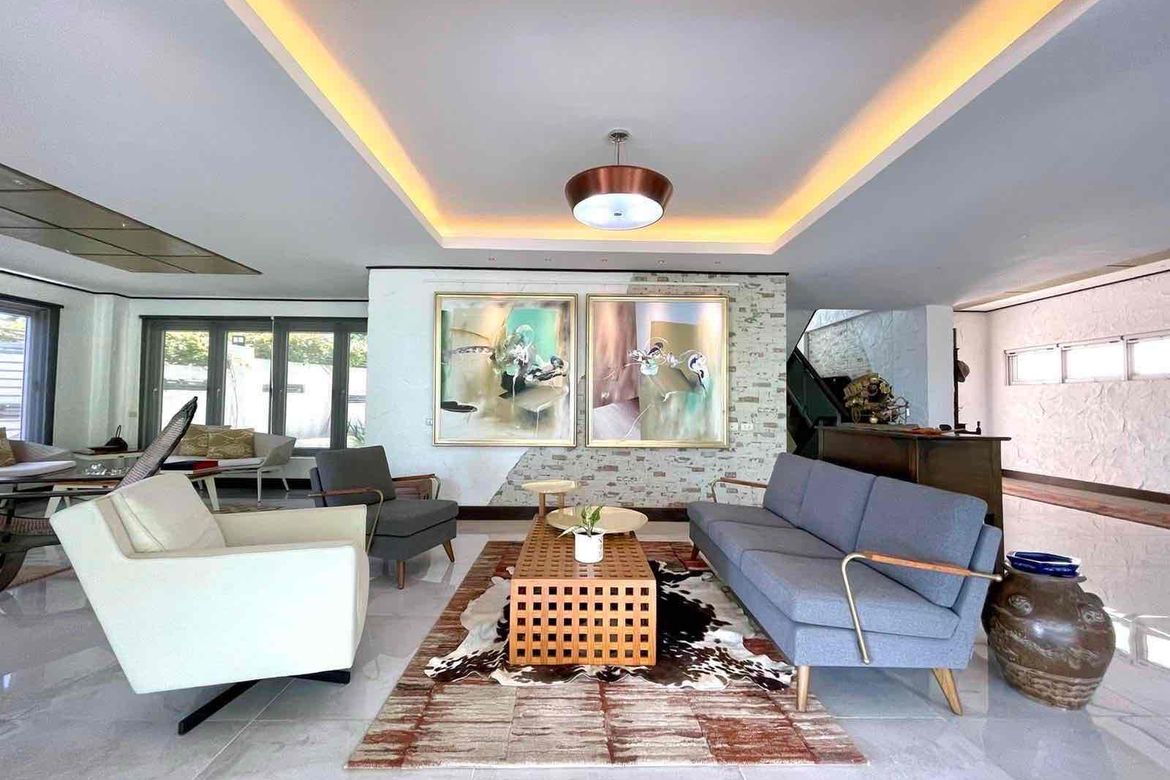 5 Bedroom House for Sale in Banilad, Cebu City, Cebu – photo 3