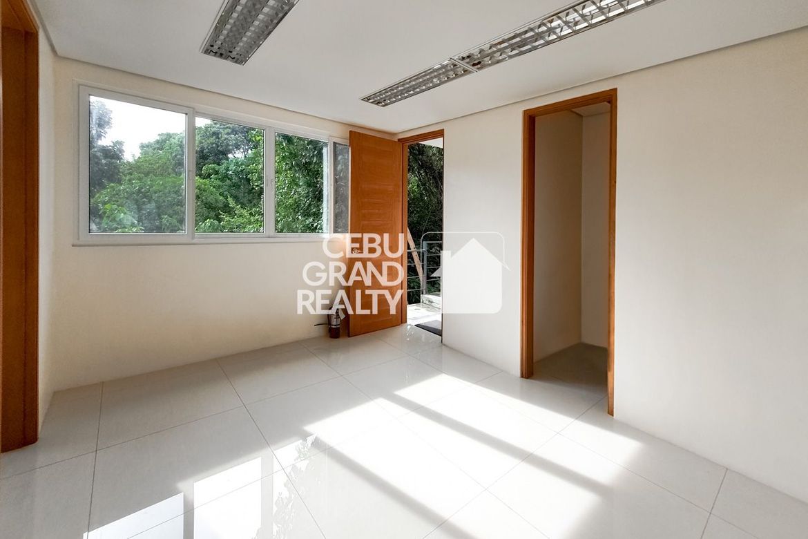5 Bedroom House for Sale in Banilad, Cebu City, Cebu – photo 4