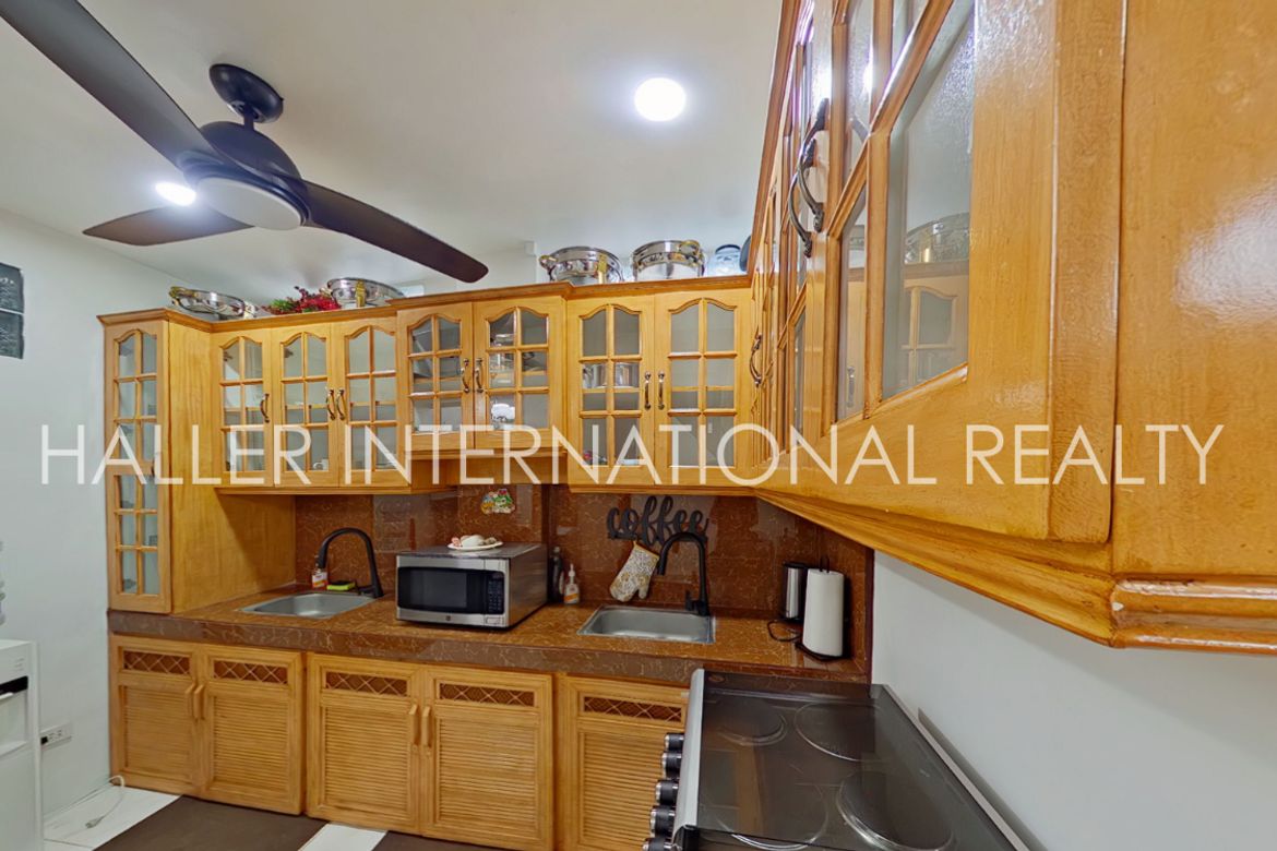 5 Bedroom House for Sale in Bankal, Lapu-Lapu, Cebu – photo 5
