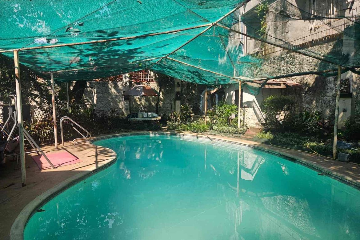 5 Bedroom House for Sale in Barangay 114, Pasay, Metro Manila near MRT-3 Taft Avenue – photo 5