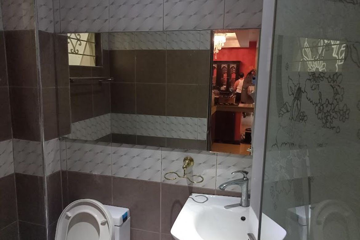5 Bedroom House for Sale in Barangay 13, Caloocan, Metro Manila – photo 7