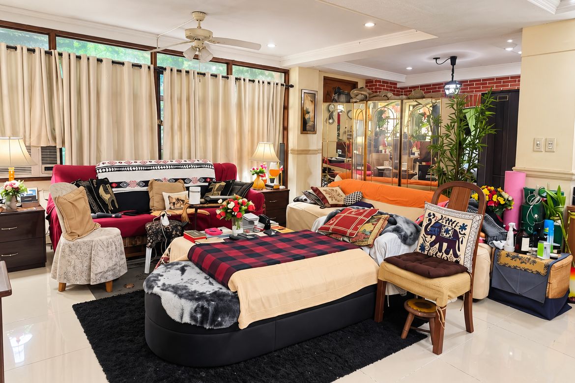 5 Bedroom House for Sale in Barangay 141, Pasay, Metro Manila near MRT-3 Taft Avenue – photo 3
