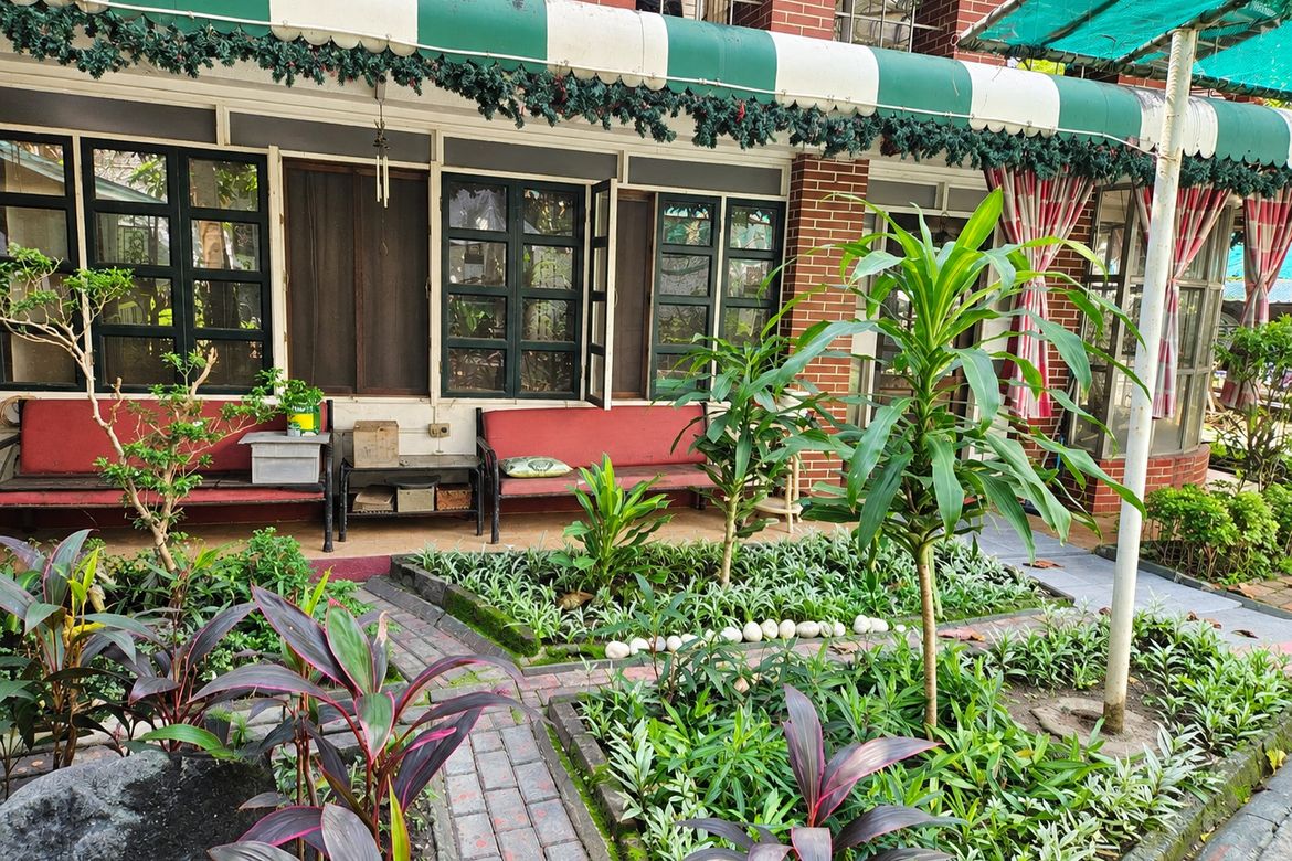 5 Bedroom House for Sale in Barangay 141, Pasay, Metro Manila near MRT-3 Taft Avenue – photo 5