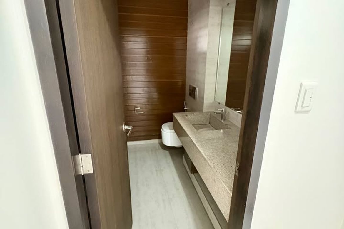 5 Bedroom House for Sale in Barangay 201, Pasay, Metro Manila – photo 6