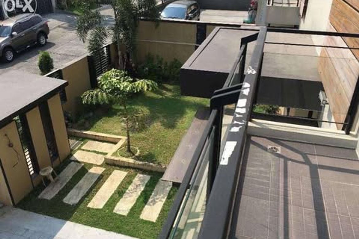 5 Bedroom House for Sale in Batasan Hills, Quezon City, Metro Manila – photo 6