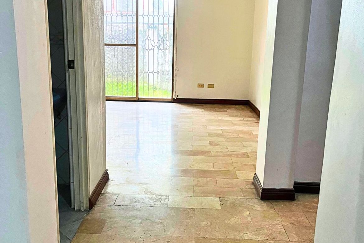 5 Bedroom House for Sale in Batasan Hills, Quezon City, Metro Manila – photo 2
