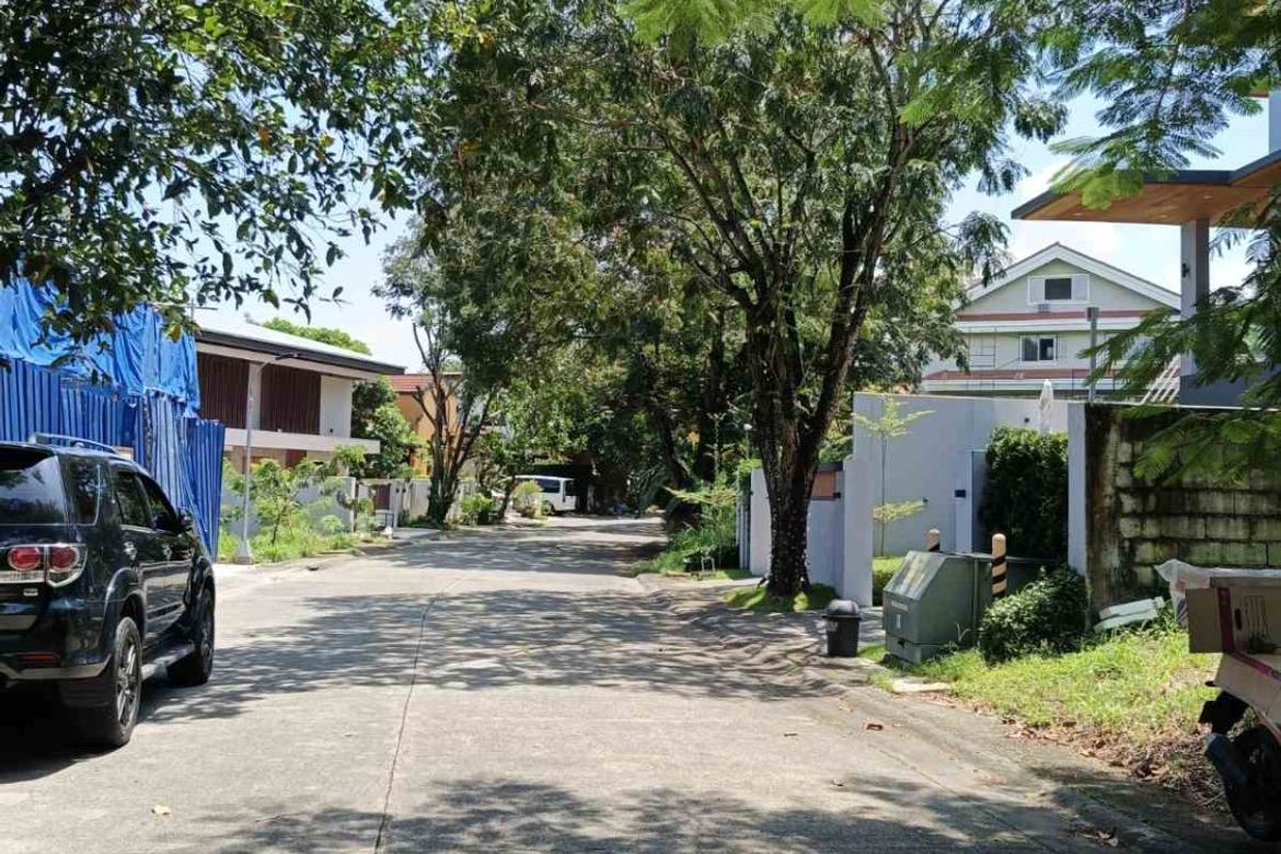 5 Bedroom House for Sale in Bayanan, Bacoor, Cavite – photo 2