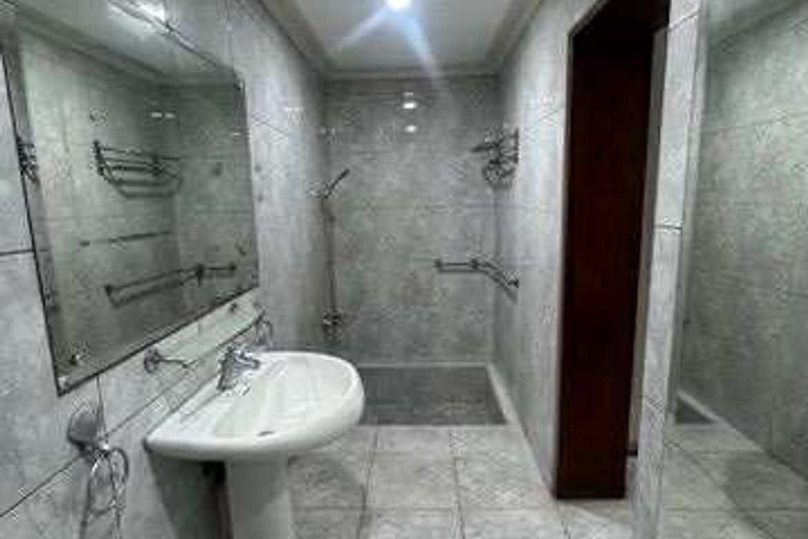 5 Bedroom House for Sale in Beverly Hills, Antipolo, Rizal – photo 8