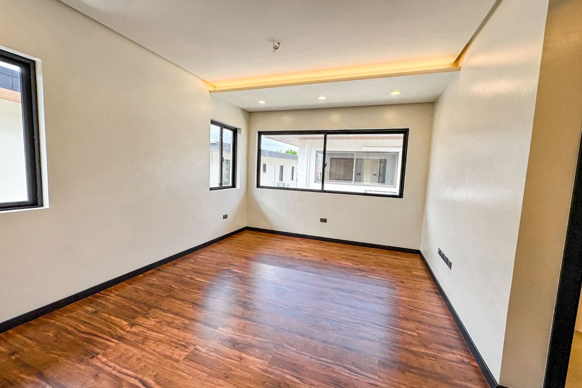 5 Bedroom House for Sale in BF Homes Executive Village, Almanza Uno, Las Piñas, Metro Manila – photo 6
