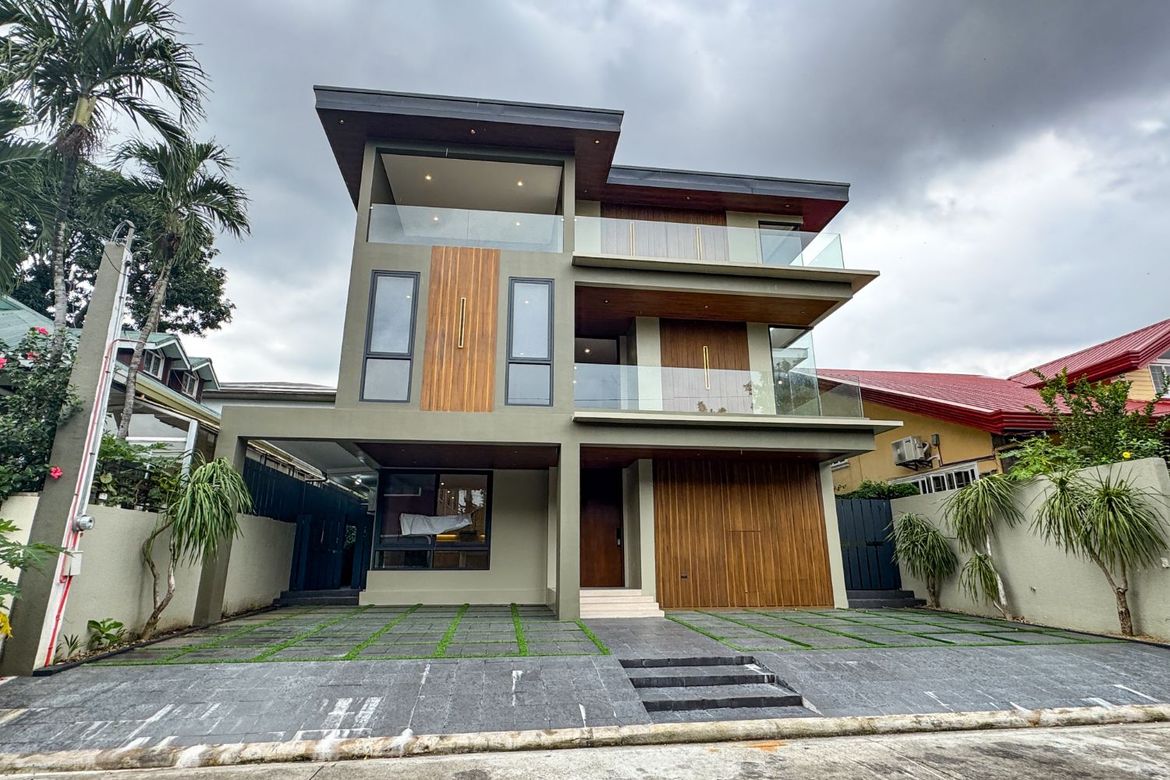 5 Bedroom House for Sale in BF Homes Executive Village, Almanza Uno, Las Piñas, Metro Manila – photo 2