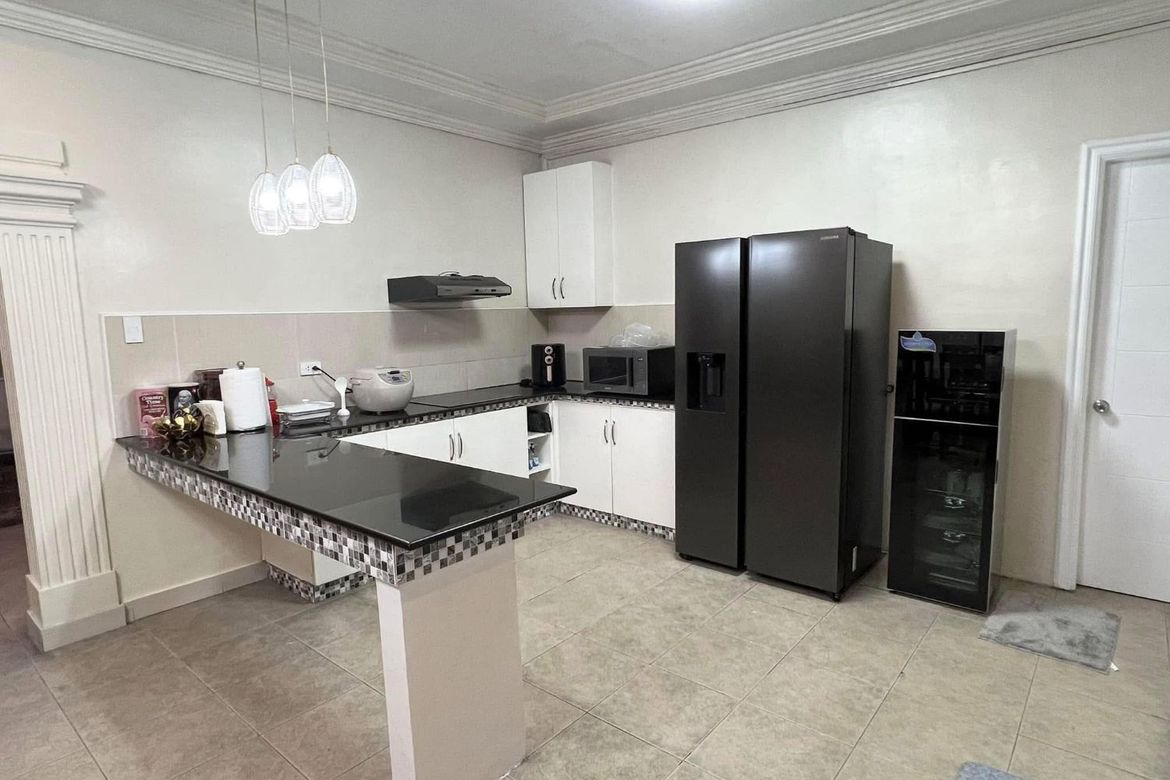 5 Bedroom House for Sale in BF Homes Parañaque, BF Homes, Parañaque, Metro Manila – photo 3