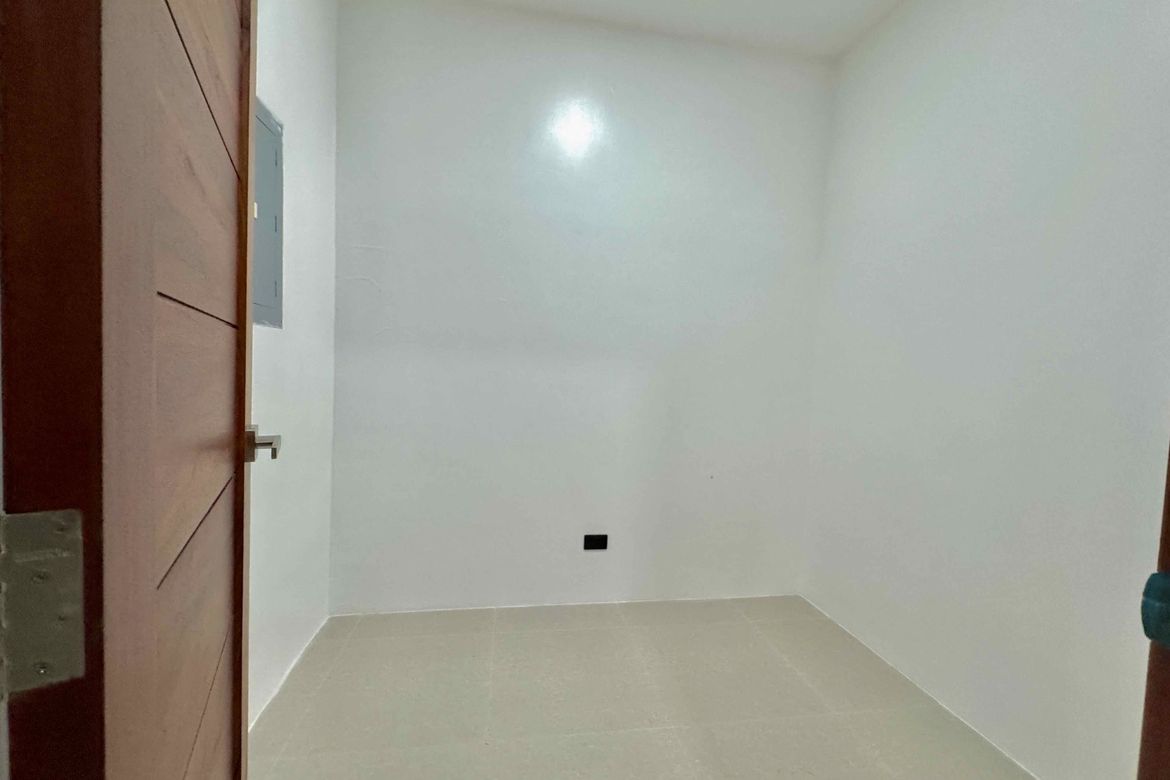 5 Bedroom House for Sale in BF Homes Parañaque, BF Homes, Parañaque, Metro Manila – photo 8