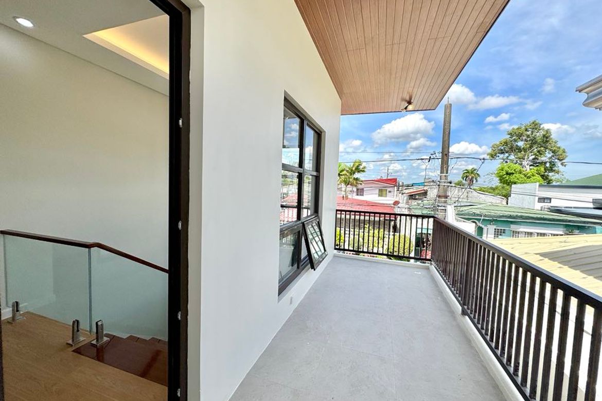 5 Bedroom House for Sale in BF Homes Parañaque, BF Homes, Parañaque, Metro Manila – photo 3