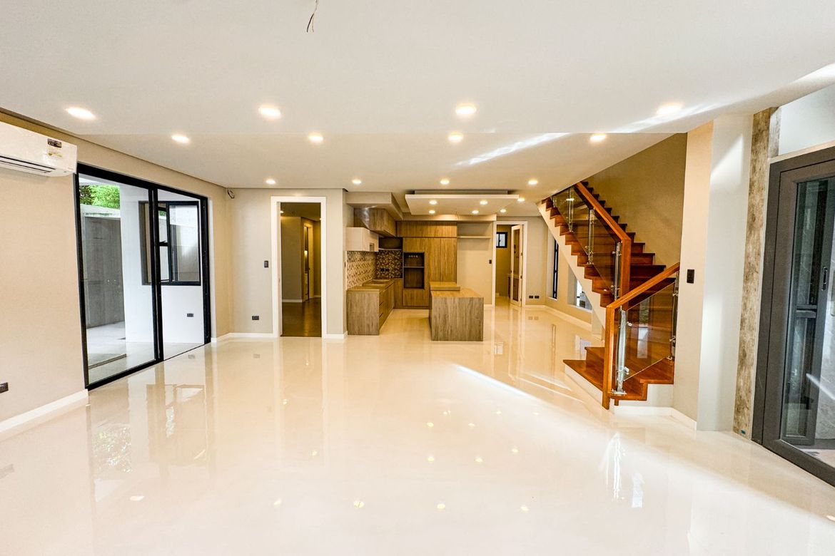 5 Bedroom House for Sale in BF Homes Parañaque, BF Homes, Parañaque, Metro Manila – photo 7