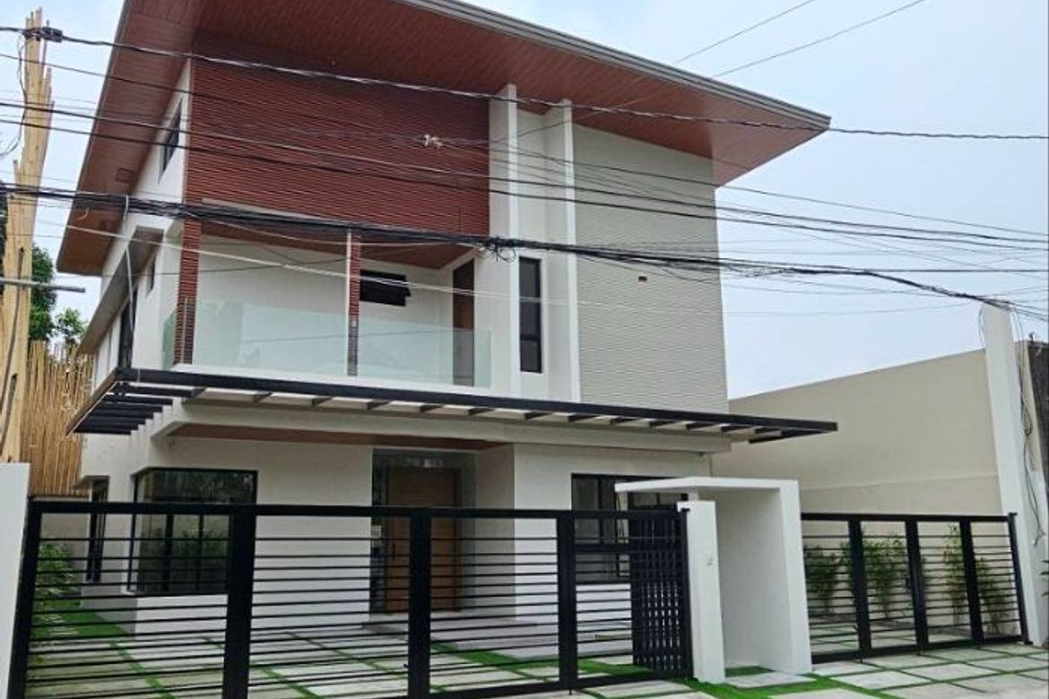 5 Bedroom House for Sale in BF Homes, Parañaque, Metro Manila – photo 5