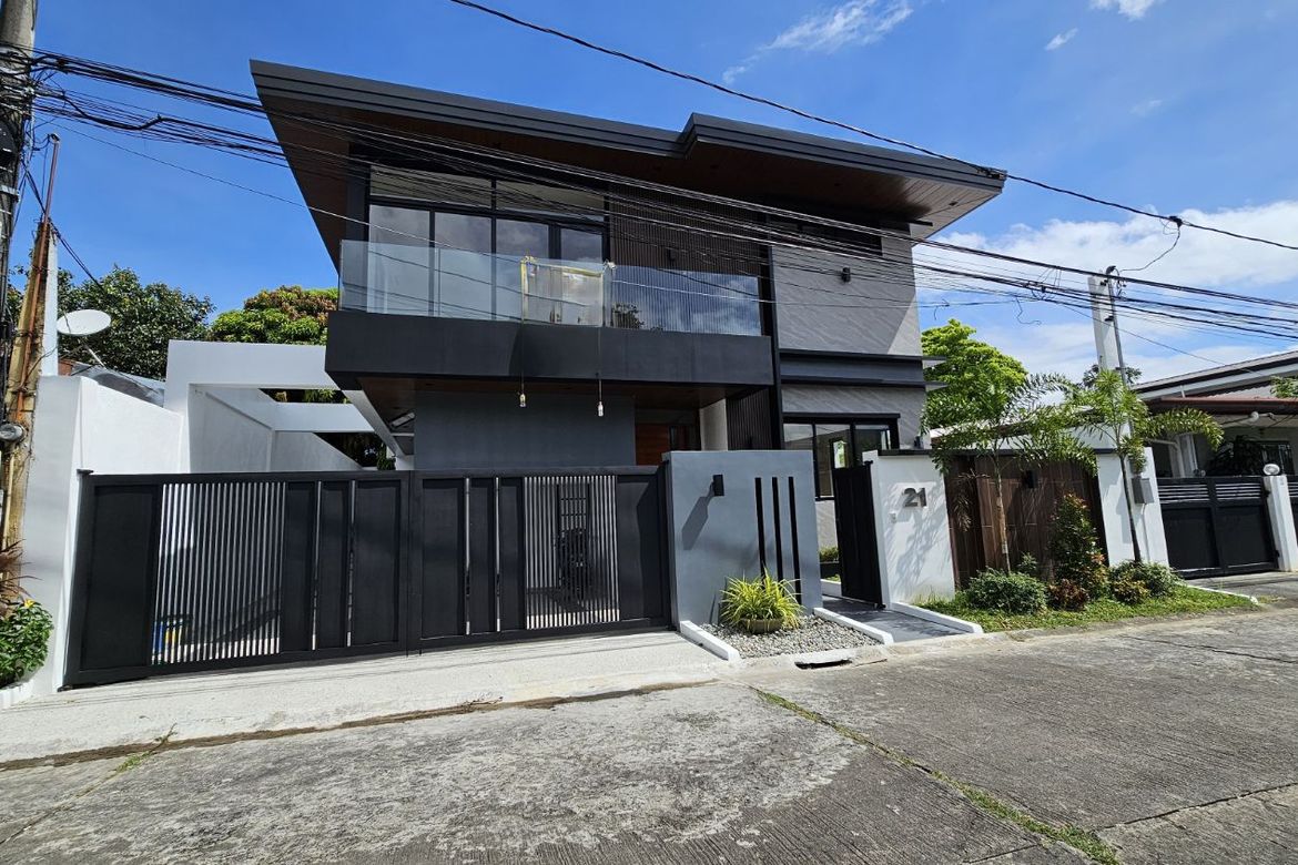 5 Bedroom House for Sale in BF Homes, Parañaque, Metro Manila – photo 3
