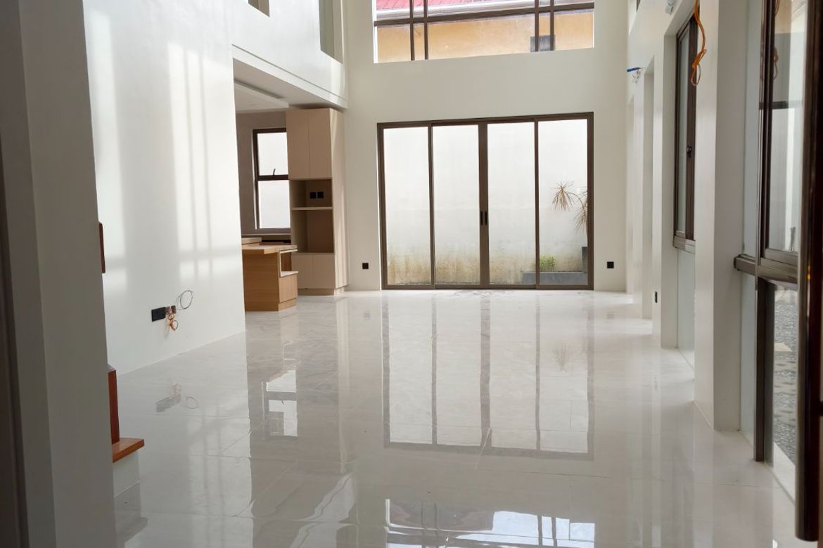 5 Bedroom House for Sale in BF Homes, Parañaque, Metro Manila – photo 2