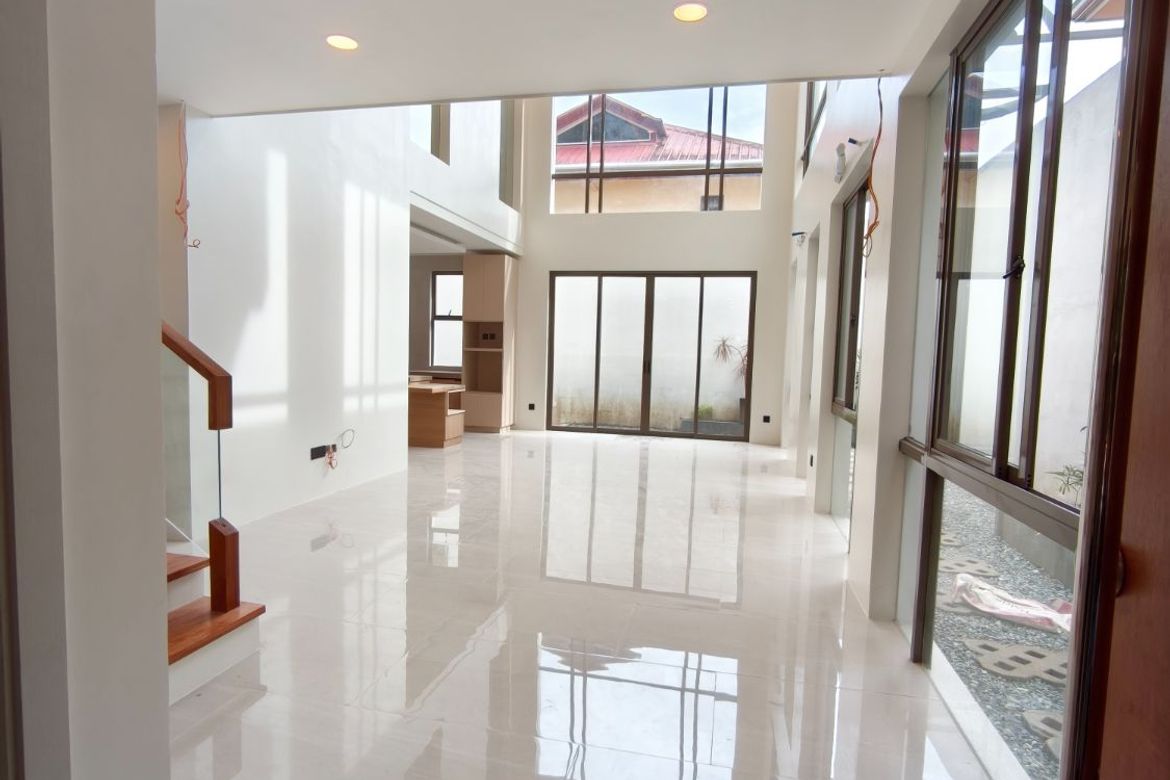 5 Bedroom House for Sale in BF Homes, Parañaque, Metro Manila – photo 7