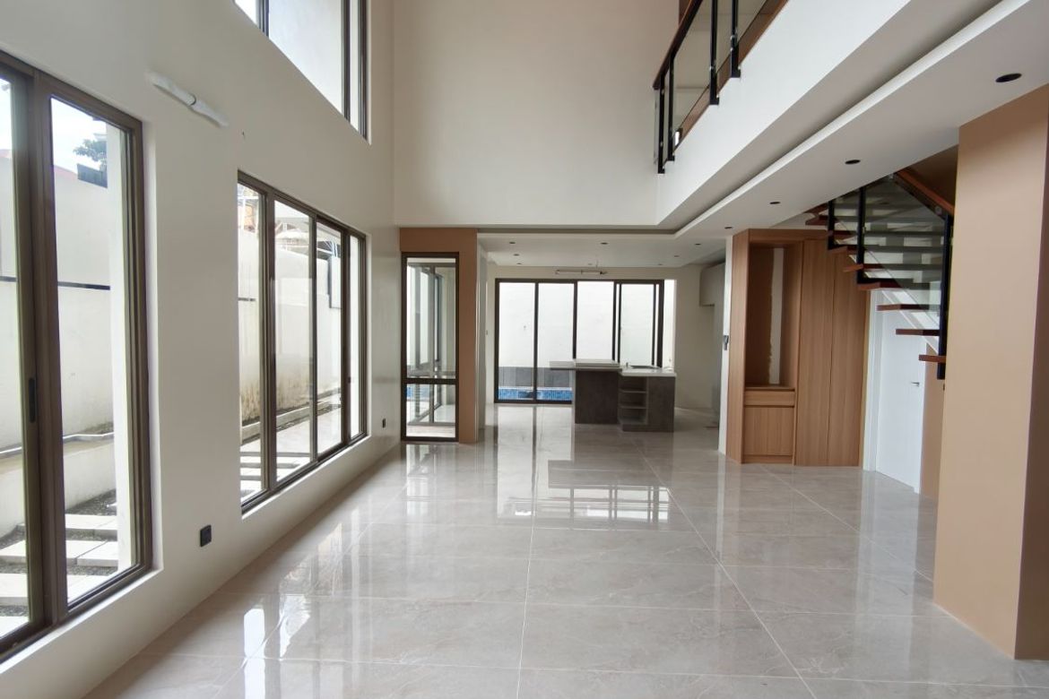 5 Bedroom House for Sale in BF Homes, Parañaque, Metro Manila – photo 4