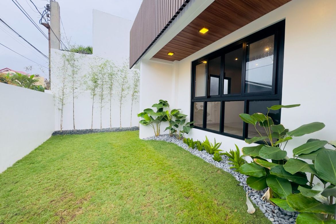 5 Bedroom House for Sale in BF Homes, Parañaque, Metro Manila – photo 8